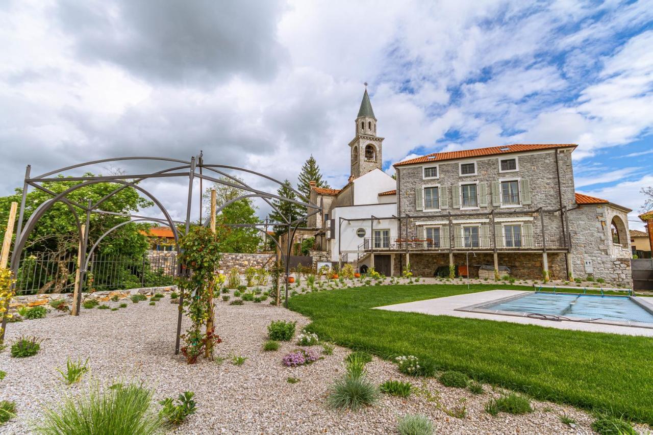 Vila Brinovka Kostanjevica na Krasu エクステリア 写真